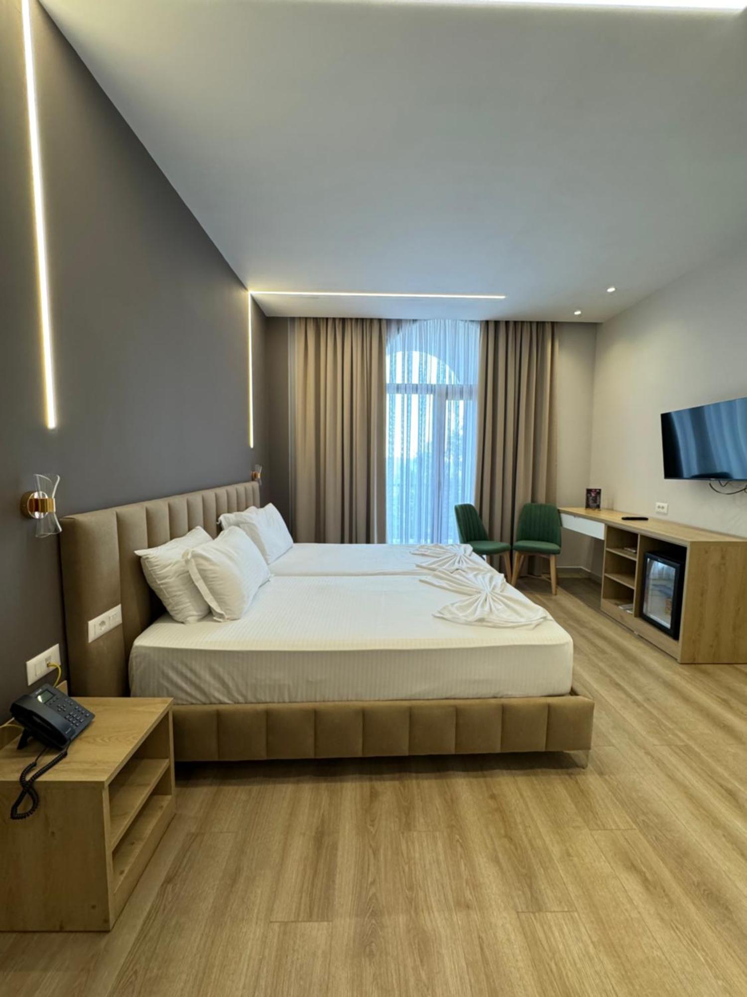 Hotel Panorama & Spa Елбасан Екстериор снимка