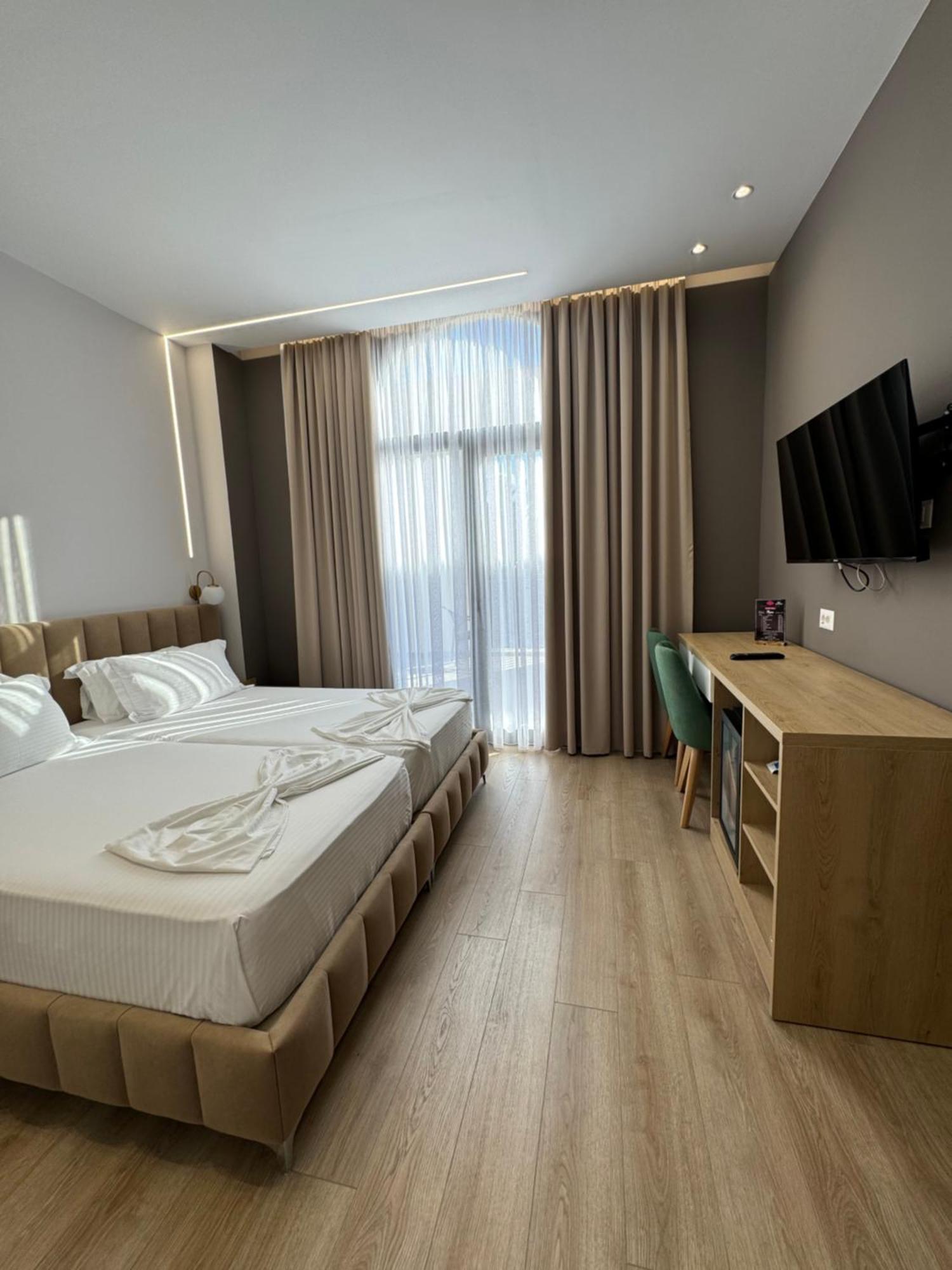 Hotel Panorama & Spa Елбасан Екстериор снимка