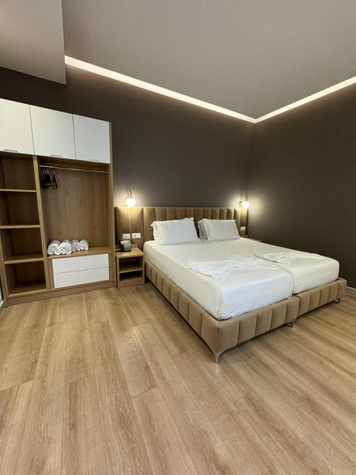 Hotel Panorama & Spa Елбасан Екстериор снимка