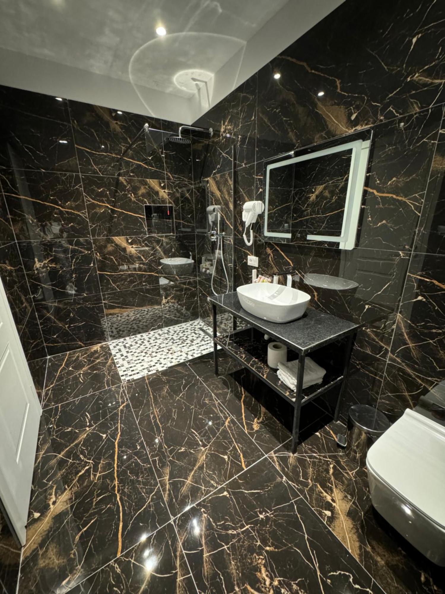 Hotel Panorama & Spa Елбасан Екстериор снимка